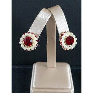 Vintage Jewelry- Faux Pearl & Ruby Red Rhinestones Round Screw Back Earrings
